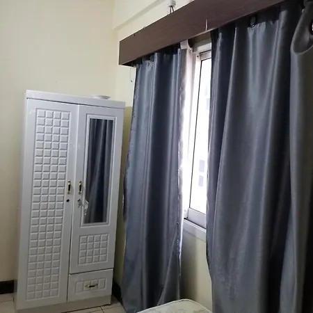 Partition Rooms In Hotel Apartment دبي المظهر الخارجي الصورة