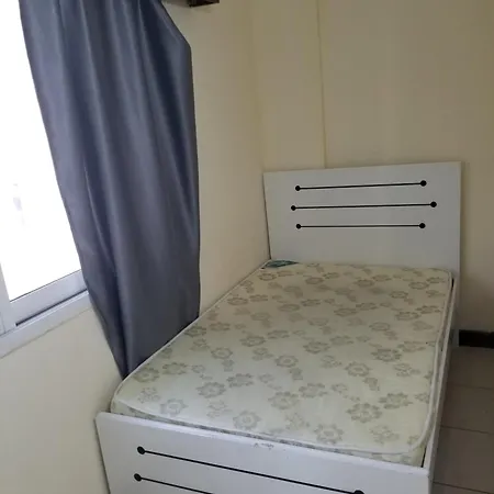 Partition Rooms In Hotel Apartment دبي المظهر الخارجي الصورة